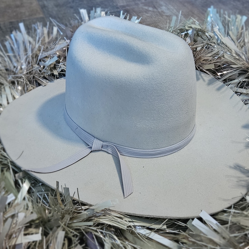 Rockmount Western Wear Cream Fedora Hat with Wide Brim